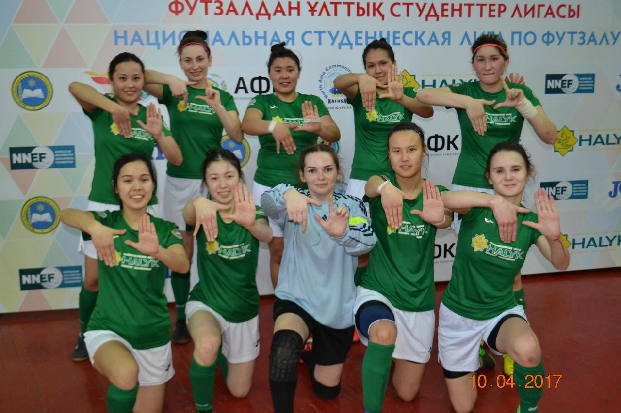 بيت شباب Interhouse الماتي المظهر الخارجي الصورة
